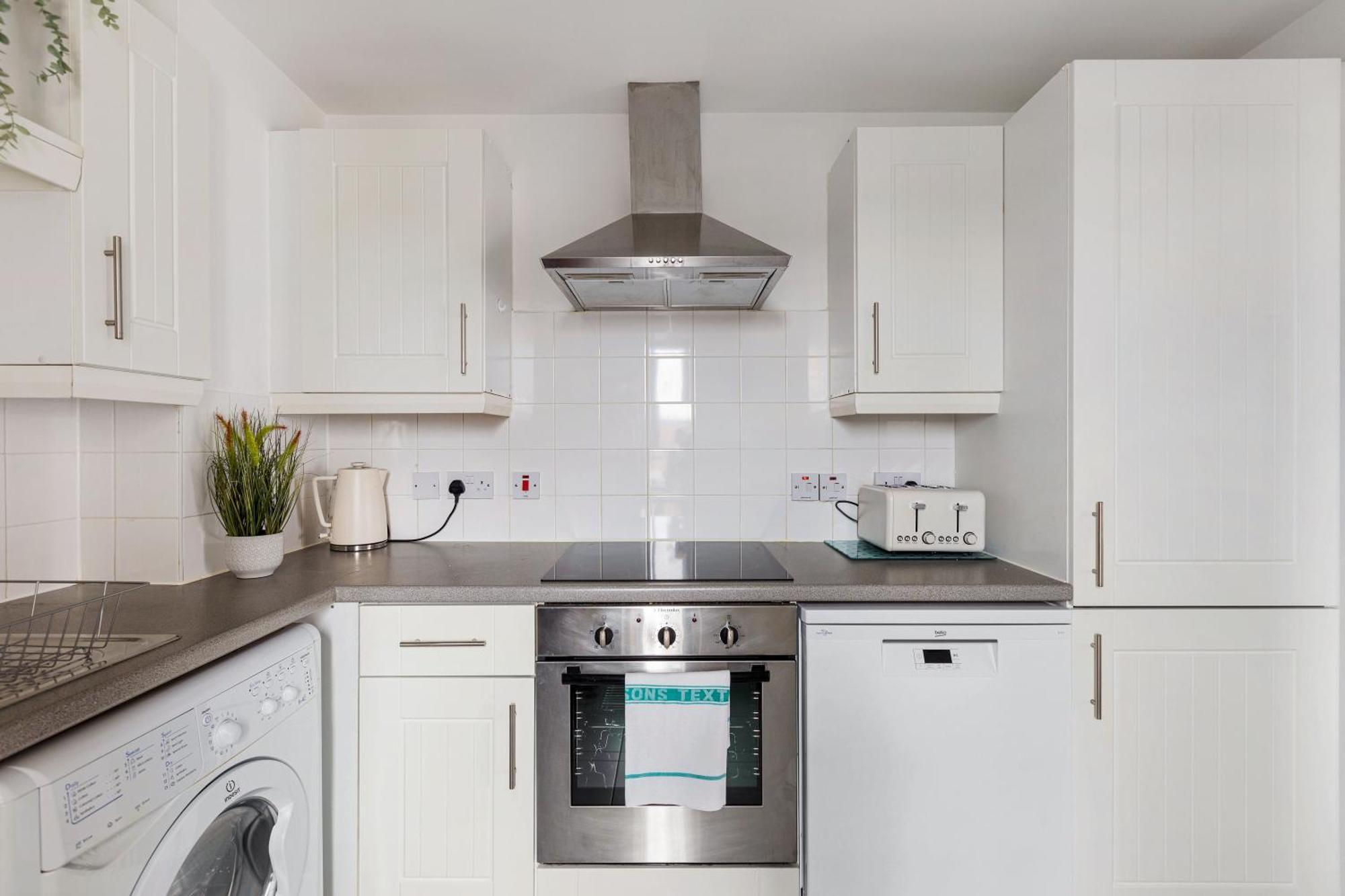 Apartment 2bedroom 2bathroom Large Modern With Balcony At King's Cross *